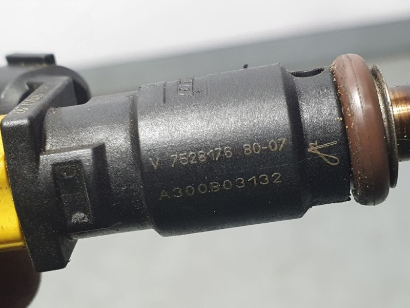 Recambio de inyector para bmw mini (r56) 1.6 16v cat referencia OEM IAM 75281768007  