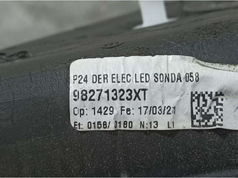 Recambio de retrovisor derecho para peugeot 2008 (p1) active referencia OEM IAM 98271323XT  ELECTRICO 6 Y 2 CABLES