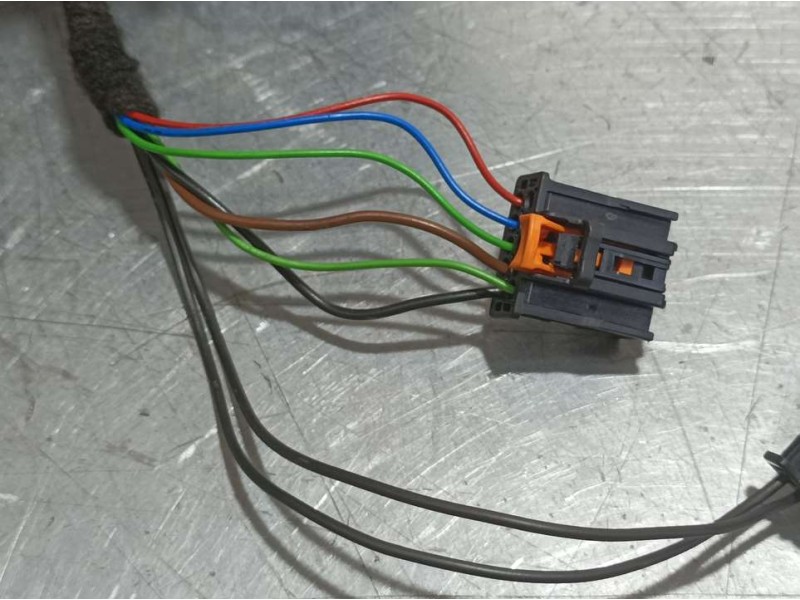 Recambio de retrovisor derecho para peugeot 2008 (p1) active referencia OEM IAM 98271323XT  ELECTRICO 6 Y 2 CABLES