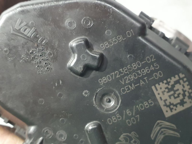 Recambio de caja mariposa para peugeot 208 1.6 blue-hdi fap referencia OEM IAM 9807238580 V29039645 VALEO