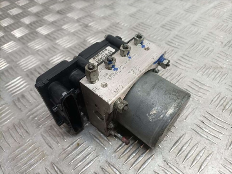 Recambio de abs para toyota auris active referencia OEM IAM 4451002280 0265232644 BOSCH