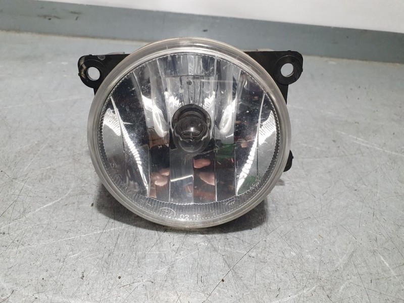 Recambio de faro antiniebla izquierdo para citroën c3 picasso sx referencia OEM IAM 9685425280  