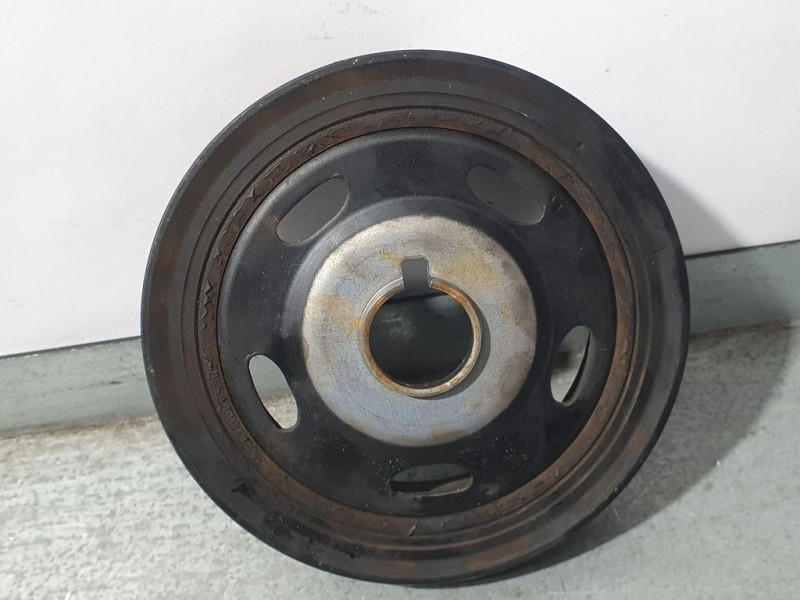 Recambio de polea cigueñal para peugeot 208 1.6 blue-hdi fap referencia OEM IAM 7256C0119C  