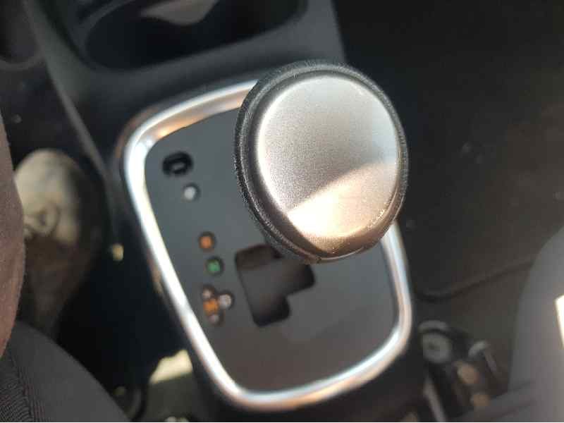 Recambio de palanca cambio para toyota yaris active referencia OEM IAM   