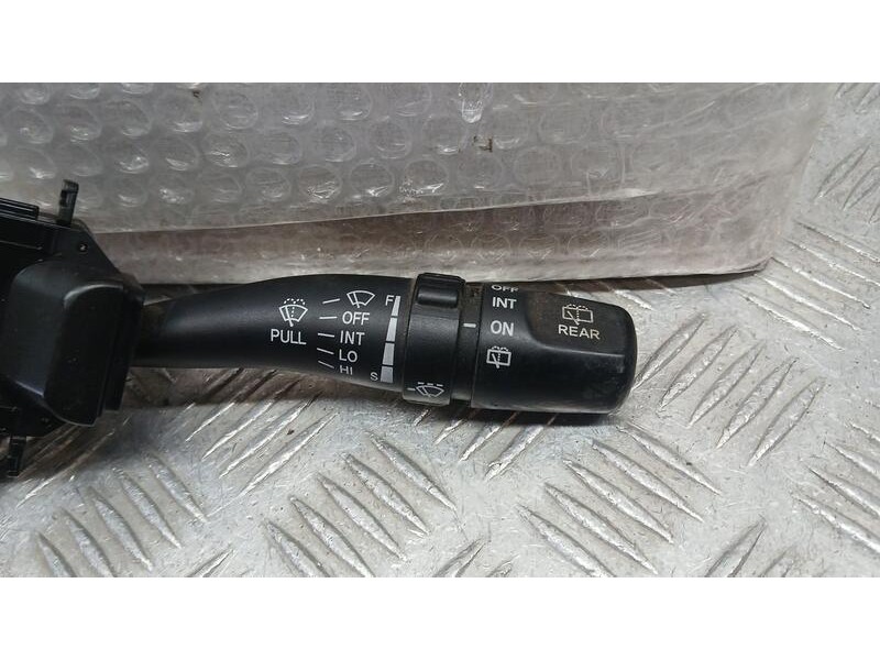 Recambio de mando limpia para hyundai tucson (jm) 2.0 crdi style referencia OEM IAM 621W05200  