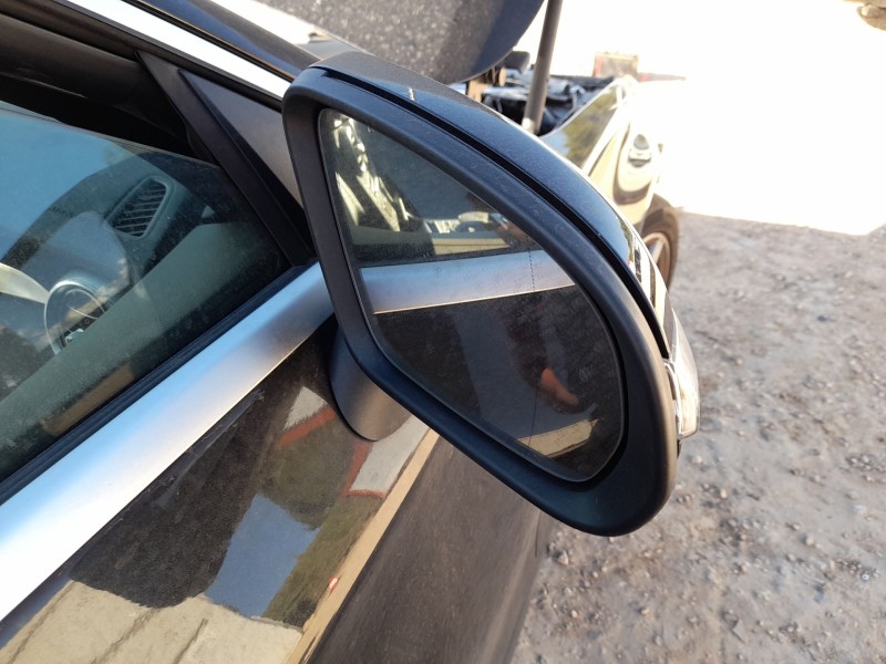 Recambio de retrovisor derecho para mercedes-benz clase c descapotable (a205) c 220 d (205.404) referencia OEM IAM A2058102805  