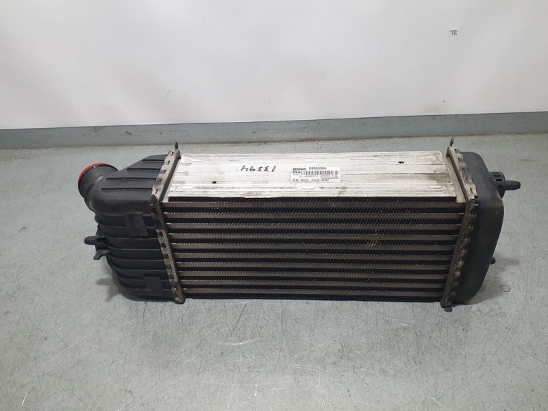 Recambio de intercooler para citroën c3 picasso sx referencia OEM IAM 9680275480 D8553006 BEHR