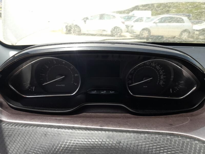 Recambio de cuadro instrumentos para peugeot 2008 i (cu_) 1.2 vti referencia OEM IAM 9678506880  