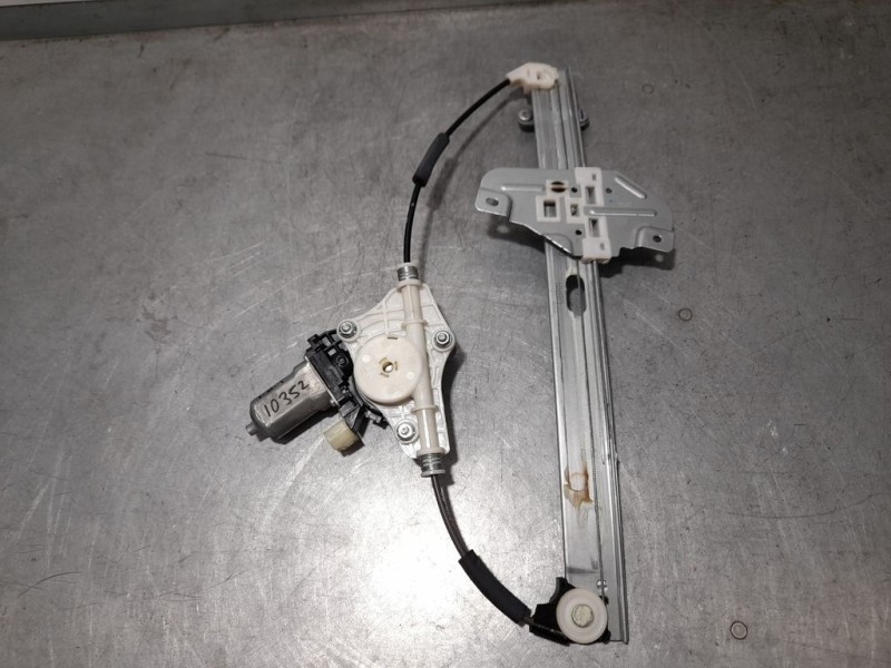 Recambio de elevalunas trasero derecho para kia rio concept referencia OEM IAM SIN REF 2 PINS ELECTRICO