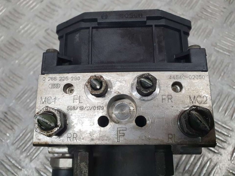 Recambio de abs para toyota corolla (e12) 1.4 d-4d luna compact referencia OEM IAM 4454002050 0265225290 BOSCH