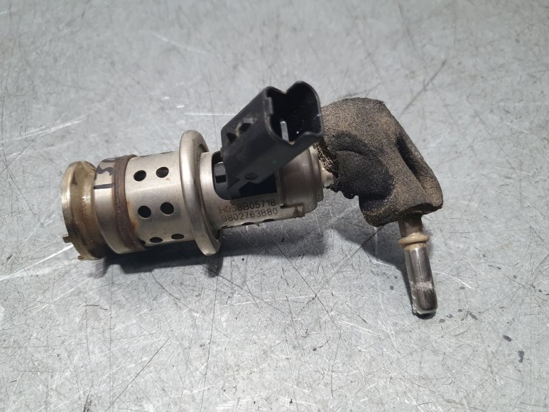 Recambio de inyector adblue para peugeot 3008 active referencia OEM IAM 9802763880  