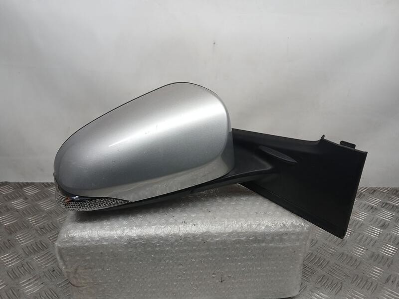 Recambio de retrovisor derecho para toyota yaris active referencia OEM IAM 879100D250 5 CABLES ELECTRICO