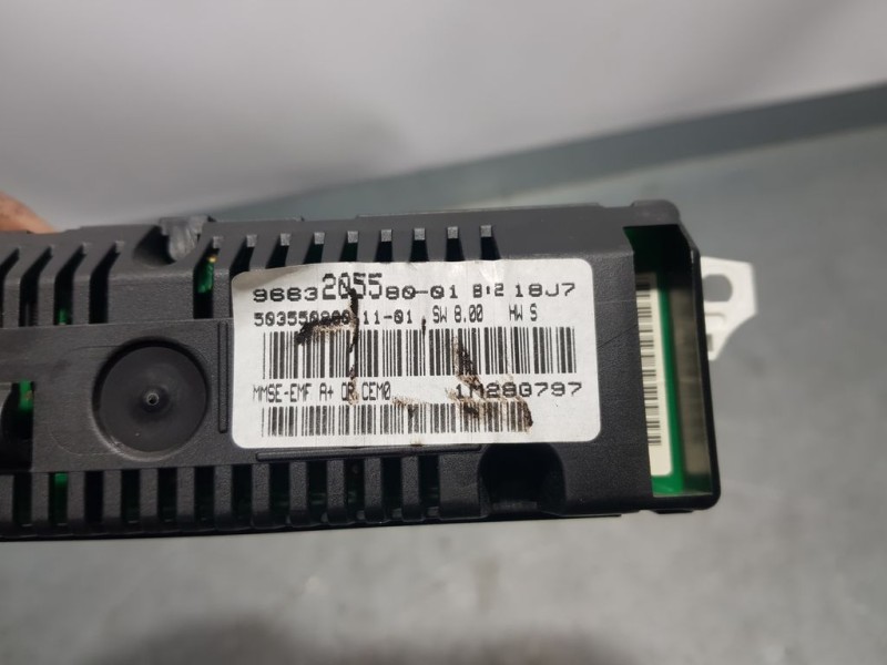 Recambio de pantalla multifuncion para peugeot 207 urban referencia OEM IAM 9663205580 503550800 