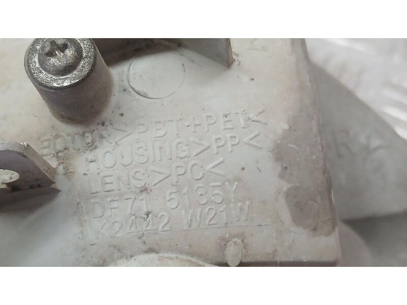 Recambio de piloto trasero derecho paragolpes para mazda 2 (de_, dh_) 1.4 mzr-cd referencia OEM IAM DF715135Y  