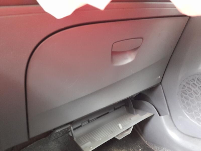 Recambio de guantera para seat ibiza iv (6j5, 6p1) 1.2 referencia OEM IAM 6J1857095A  