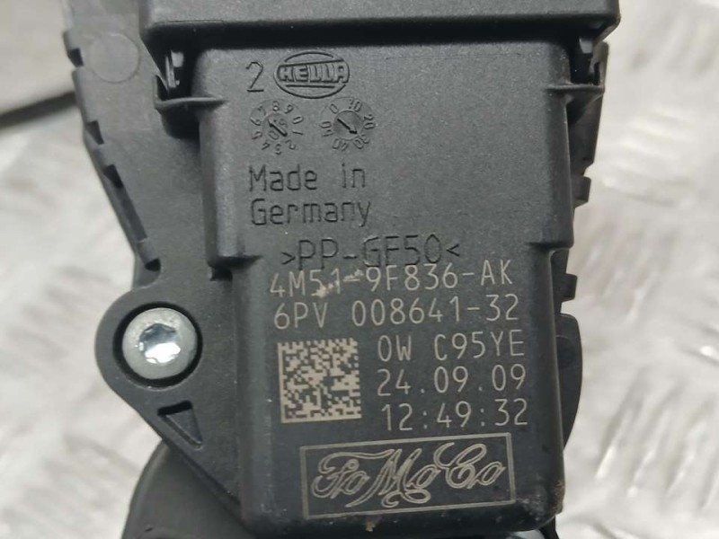 Recambio de potenciometro pedal para ford focus lim. (cb4) trend referencia OEM IAM 4M519F836AK 6PV00864132 