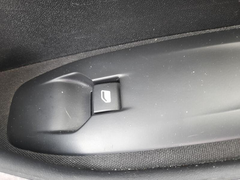 Recambio de mando elevalunas delantero derecho para peugeot 2008 i (cu_) 1.2 vti referencia OEM IAM 96751115ZD  