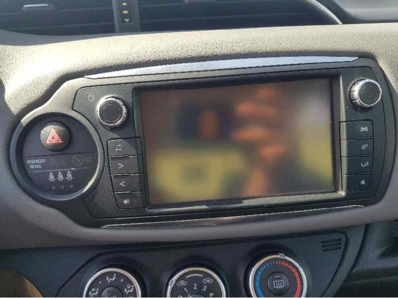 Recambio de sistema navegacion gps para toyota yaris active referencia OEM IAM   