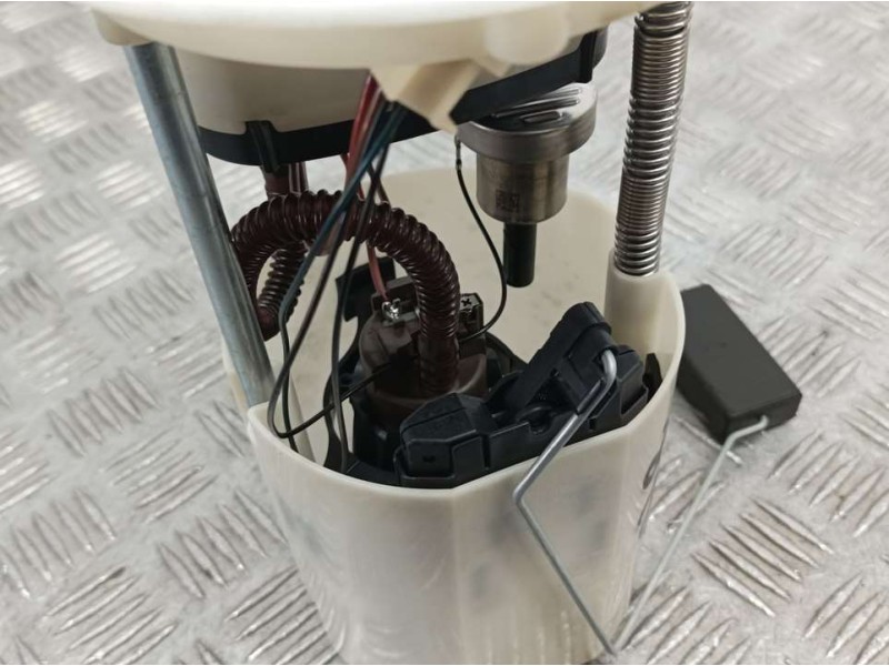 Recambio de aforador para ford ka (ccu) titanium referencia OEM IAM 51808983 A2C53257951 CONTINENTAL