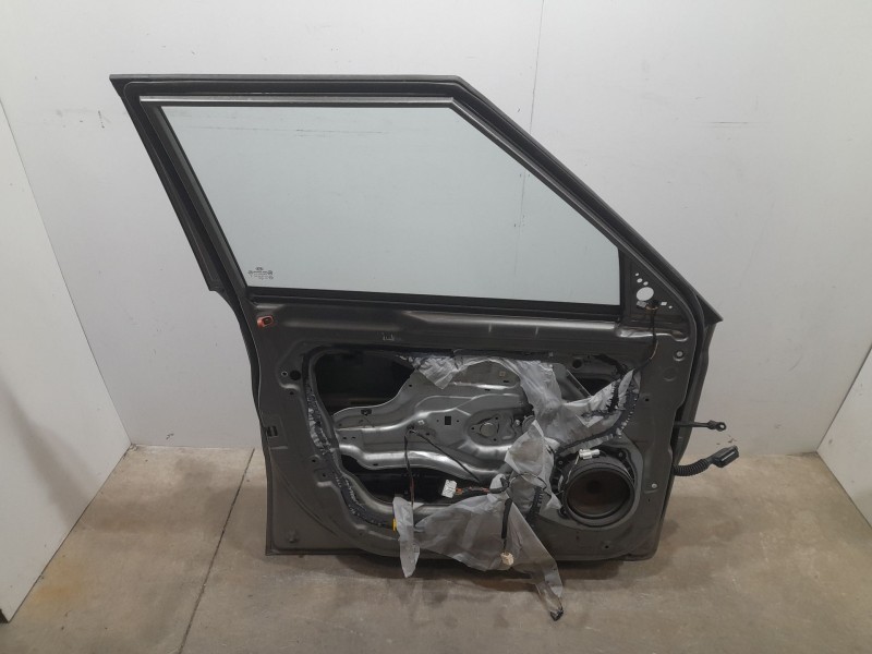 Recambio de puerta delantera izquierda para kia soul diva referencia OEM IAM 76003  