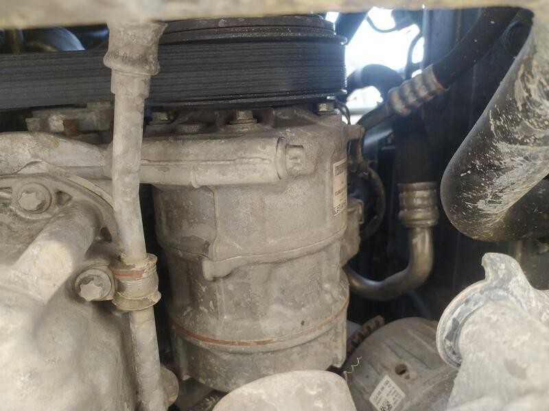 Recambio de compresor aire acondicionado para mercedes-benz clase c coupé (c205) c 200 (205.342) referencia OEM IAM A0008303002 