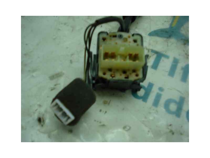 Recambio de mando limpia para chevrolet aveo lt referencia OEM IAM 96810070  