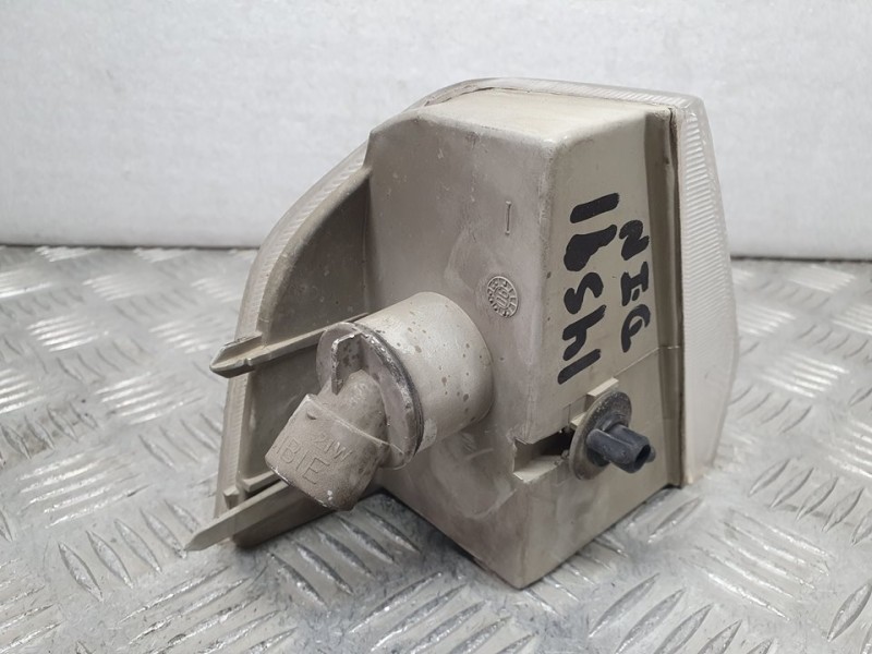 Recambio de piloto delantero izquierdo para citroën bx berlina 16 tgi kat classic referencia OEM IAM SIN REF  