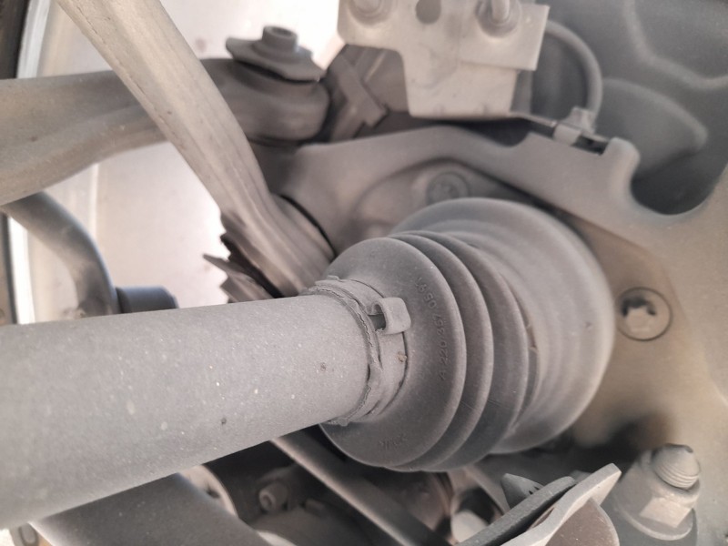 Recambio de transmision trasera izquierda para mercedes-benz clase c descapotable (a205) c 220 d (205.404) referencia OEM IAM A2