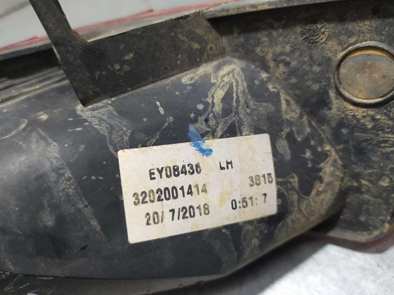 Recambio de piloto trasero izquierdo paragolpes para fiat tipo ii (357) berlina easy referencia OEM IAM 3202001414 EY08436 