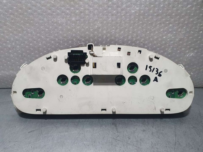 Recambio de cuadro instrumentos para chrysler voyager (rg) 2.5 crd executive referencia OEM IAM TN1575309830 P56044981AC TOCADO