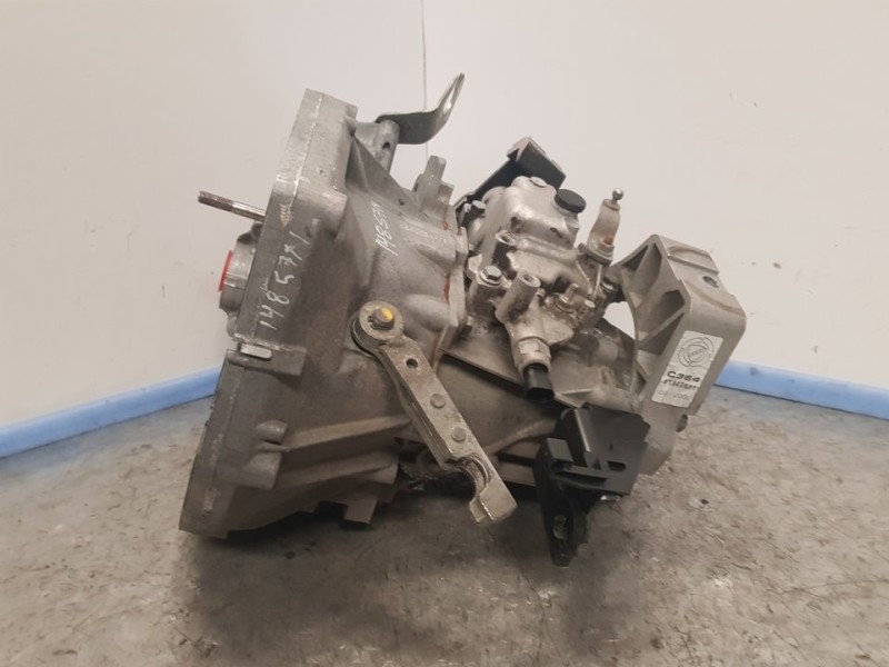 Recambio de caja cambios para ford ka (ccu) titanium referencia OEM IAM C38451843051 3012815098 5VELOCIDADES