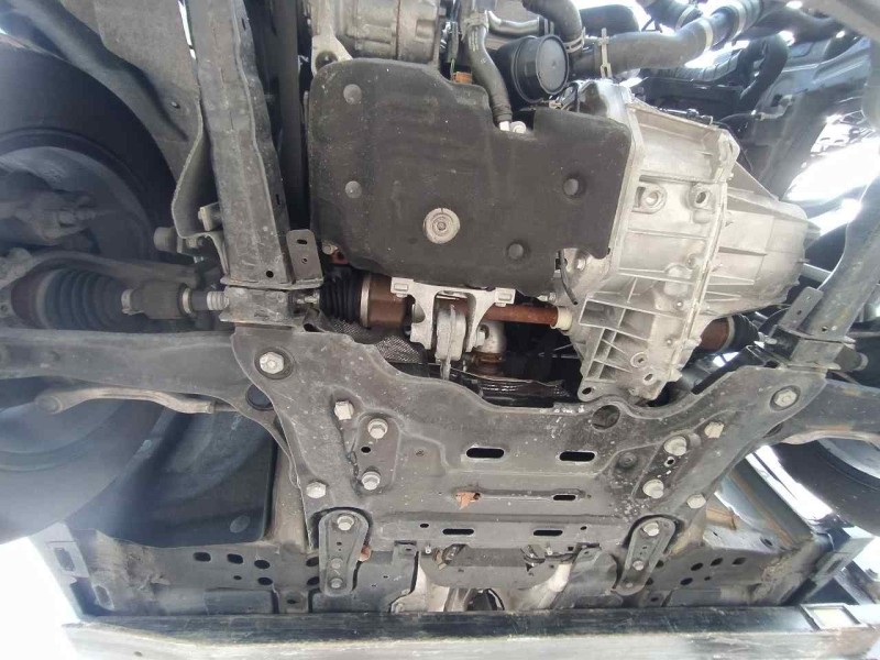 Recambio de puente delantero para renault talisman executive referencia OEM IAM 544014742R  