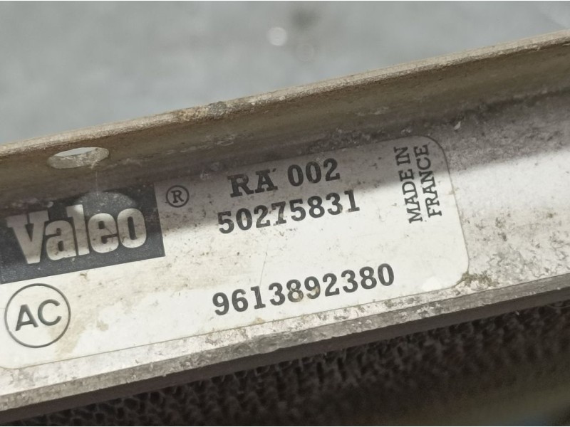 Recambio de radiador agua para citroën xantia berlina 1.6 sensation referencia OEM IAM 9613892380 50275831 VALEO