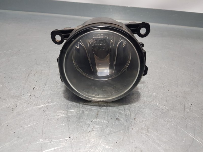 Recambio de faro antiniebla izquierdo para ford focus lim. (cb4) titanium referencia OEM IAM 89204003  VALEO