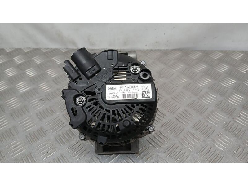 Recambio de alternador para peugeot 5008 allure referencia OEM IAM 9678730980 VALEO 2616593E