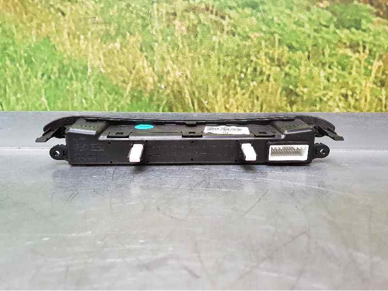 Recambio de reloj para hyundai elantra (md) confort referencia OEM IAM   