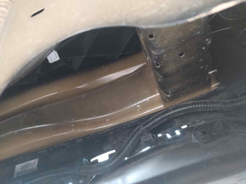 Recambio de refuerzo paragolpes trasero para peugeot 2008 (p1) allure referencia OEM IAM 9824785280  