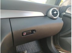 Recambio de guantera para mercedes-benz clase c coupé (c205) c 200 (205.342) referencia OEM IAM A2056800610  