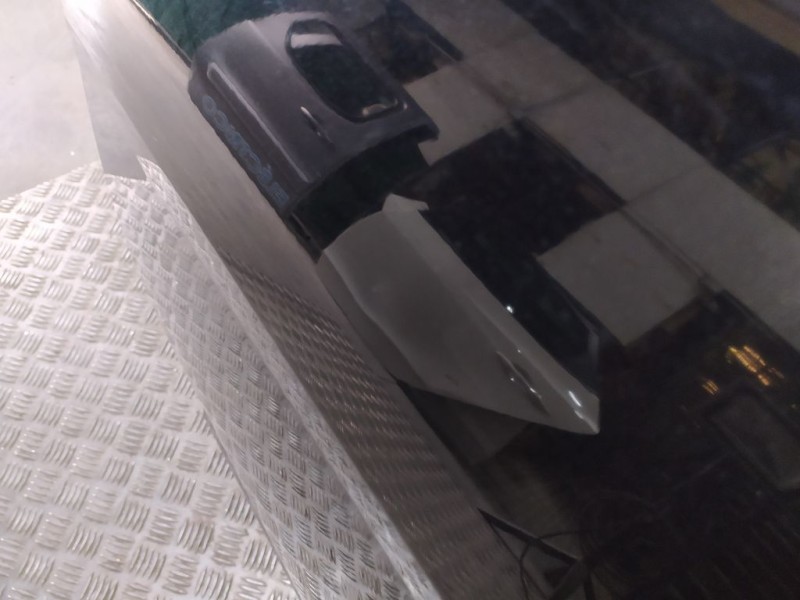 Recambio de puerta trasera izquierda para ford focus lim. (cb4) titanium referencia OEM IAM  POCO TOCADA 