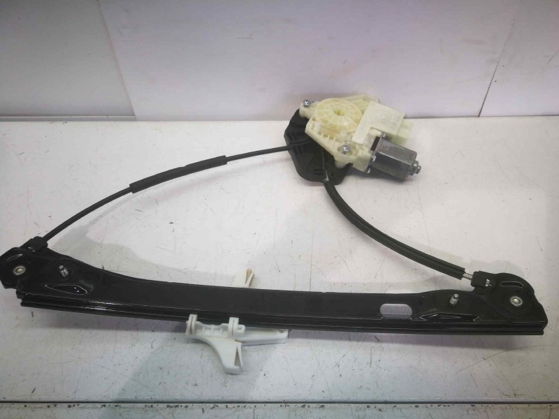Recambio de elevalunas trasero derecho para seat toledo (kg3) connect referencia OEM IAM 5JA959812 6 PINS ELECTRICO BOSCH