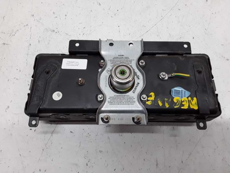 Recambio de kit airbag para renault megane i berlina hatchback (ba0) referencia OEM IAM 550548400  