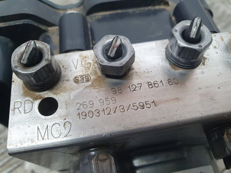 Recambio de abs para peugeot 3008 allure referencia OEM IAM 9812786180 269959 