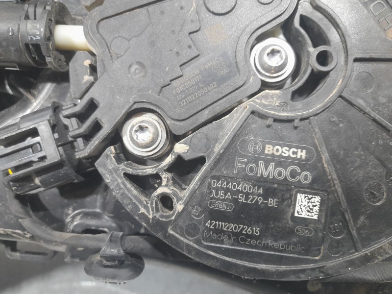 Recambio de deposito adblue para ford transit courier b460 furgoneta/monovolumen 1.5 tdci referencia OEM IAM 4211122072613 BOSCH