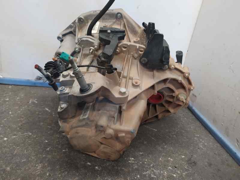 Recambio de caja cambios para renault clio v experience referencia OEM IAM TL4362 B121084 6VELOCIDADES