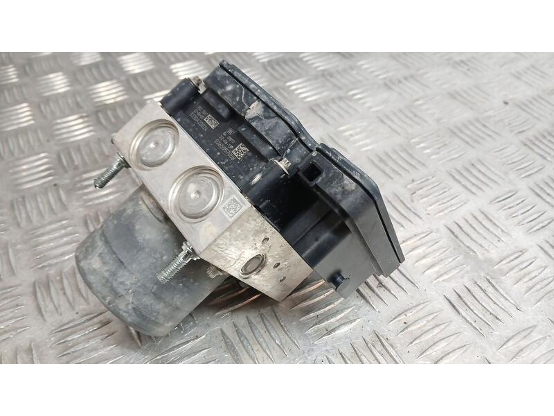 Recambio de abs para opel crossland x edition referencia OEM IAM 39242804  970261