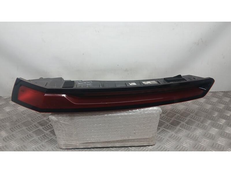 Recambio de piloto trasero izquierdo para bmw ix (i20) xdrive 50 referencia OEM IAM H75A8172701 ROZADO 2029010107