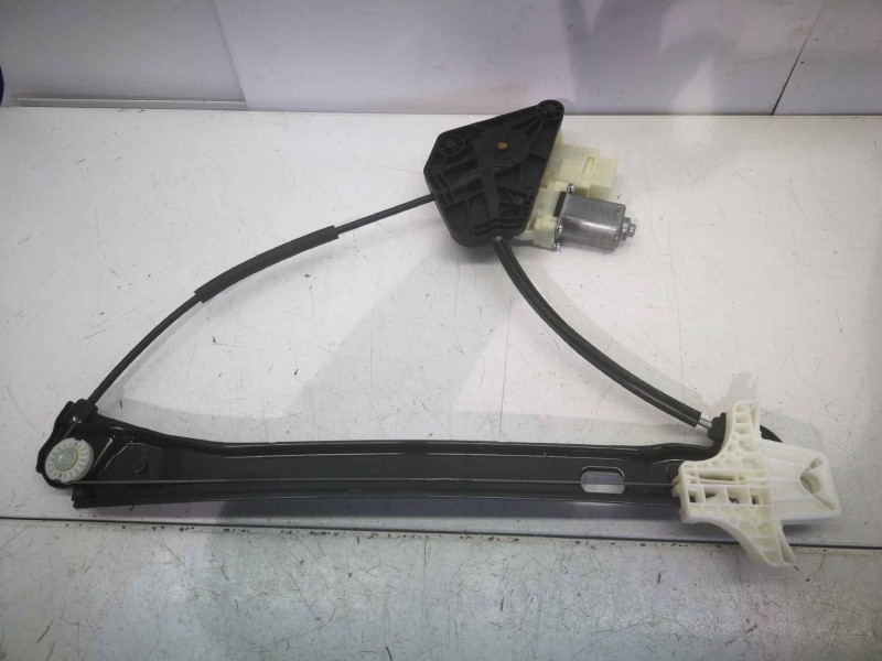 Recambio de elevalunas trasero izquierdo para seat toledo (kg3) connect referencia OEM IAM 5JA959811L 6 PINS ELECTRICO