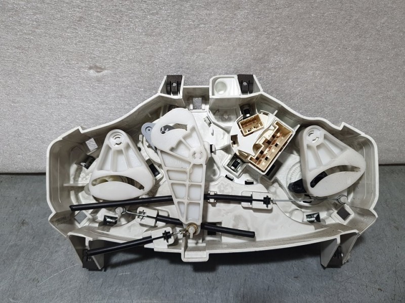 Recambio de mando calefaccion / aire acondicionado para ford ka (ccu) titanium referencia OEM IAM SIN REF  