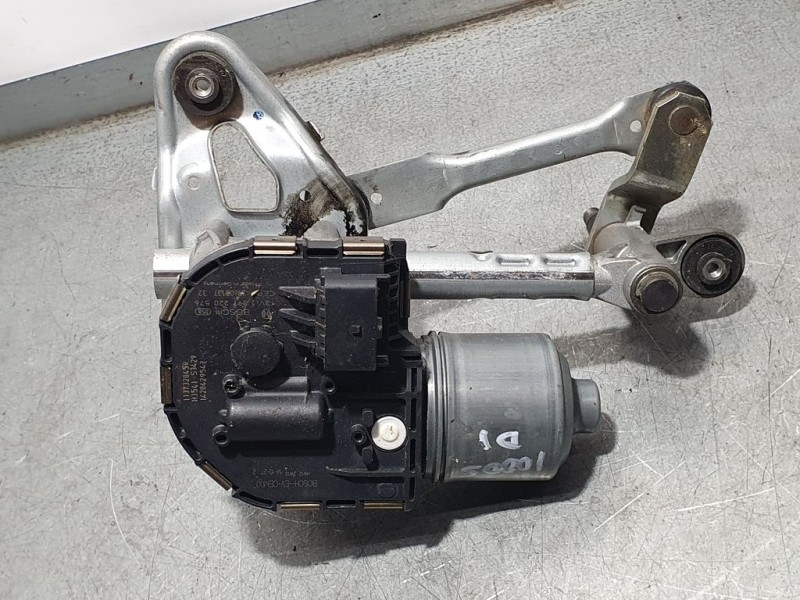 Recambio de motor limpia delantero para peugeot 3008 allure referencia OEM IAM 9671062180 3397021288 BOSCH LADO IZQUIERDO