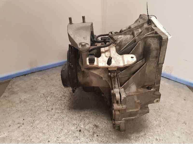 Recambio de caja cambios para mazda 2 lim. (de) 1.4 crtd active (5-ptas.) (50kw) referencia OEM IAM 8A6R7002EA 101207 5VELOCIDAD